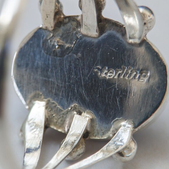 Sterling Onyx Ring with Split Triple Shank — Size 8 - Picture 5 of 11